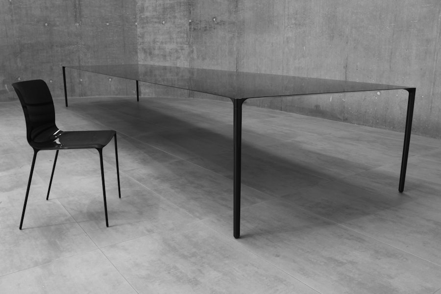 SURFACE TABLE LIMITED L6000 01 T Woodgate J Barnard Established Sons